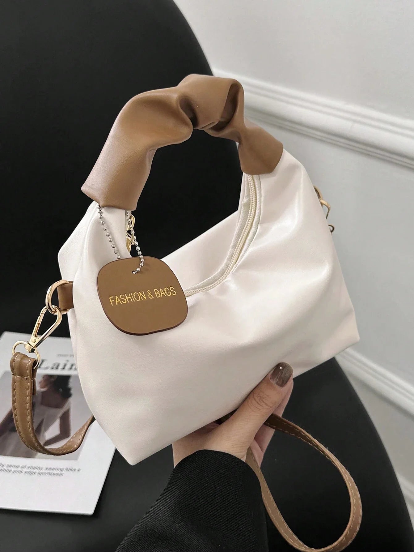 Mini Fashionable Cloud Shaped Folded Handbag, Casual Multicolor Letter Printed & Gold Ribbon Detail, Shoulder Bag, Crossbody Bag, Women's Small Square Bag