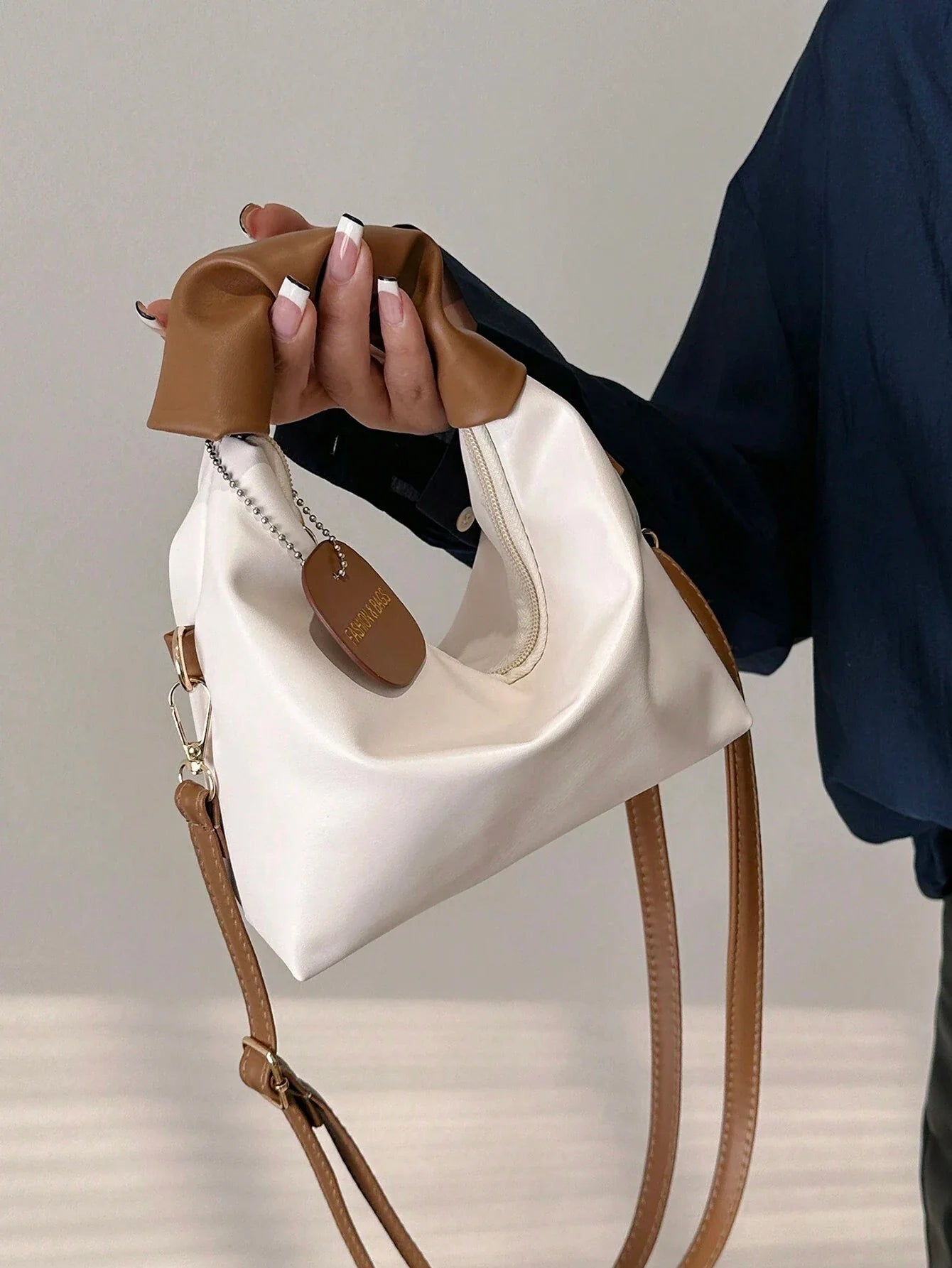Mini Fashionable Cloud Shaped Folded Handbag, Casual Multicolor Letter Printed & Gold Ribbon Detail, Shoulder Bag, Crossbody Bag, Women's Small Square Bag
