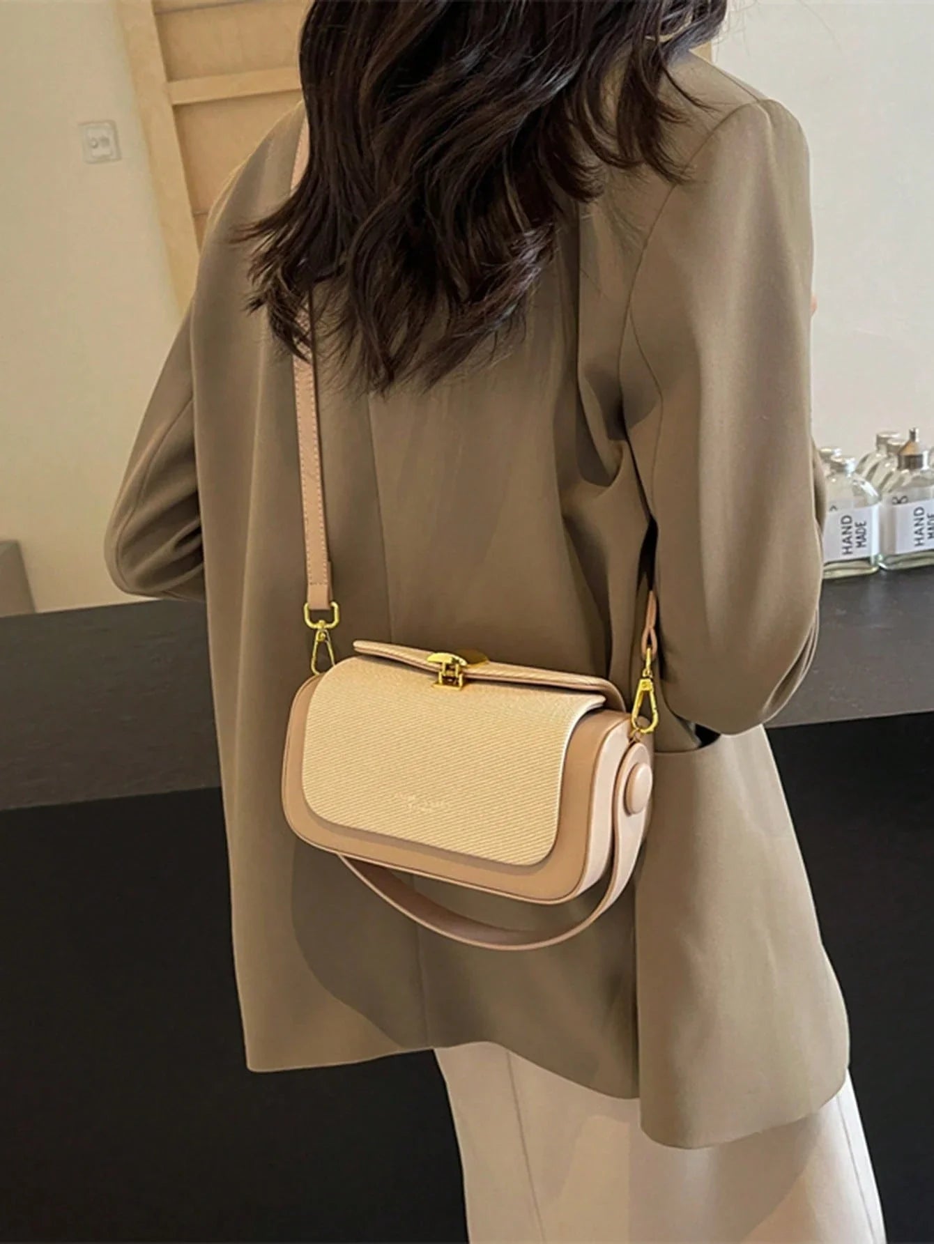 Elegant Ladies' Fashion Box-Shaped Crossbody Bag, Handheld For Women, Simplified And Capacious - 15