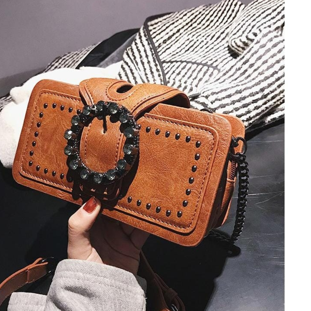 Elegance Luxe Leather Chain Decor Clutch
